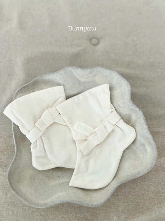 Momodolbeoseon [CNY09]