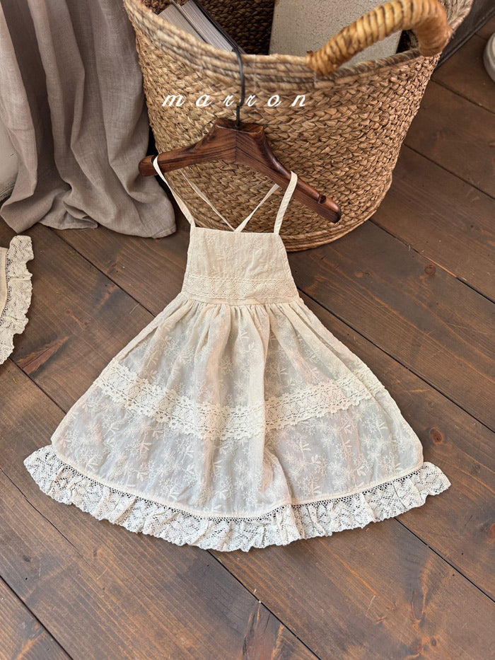 Apron [MN13]
