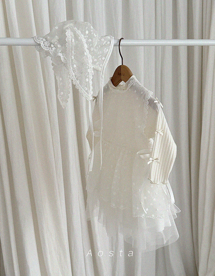 [AO5] Lace Rabbit hat