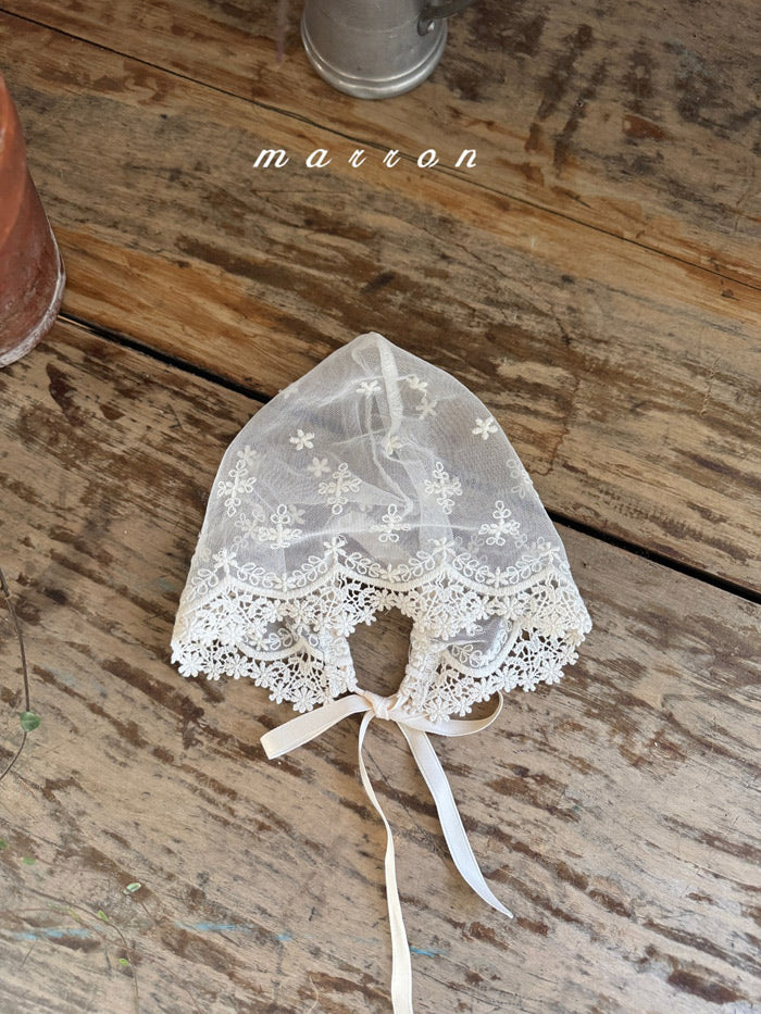 Lace bonnet [MN3]