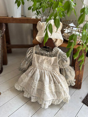 Apron [MN13]