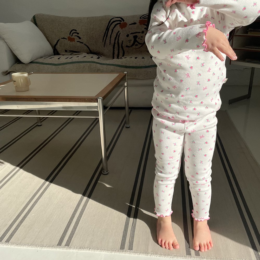 [IS17] Flower home clothes (S 75-85cm)